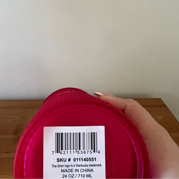 NWT Starbucks Pink Matted Studded Venti Cup ✨ - Picture 3 of 3